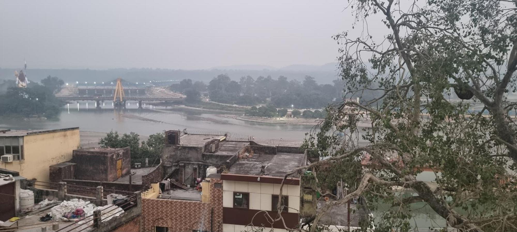 Hotel Har Ki Pauri By Around Stays หริทวาร ภายนอก รูปภาพ